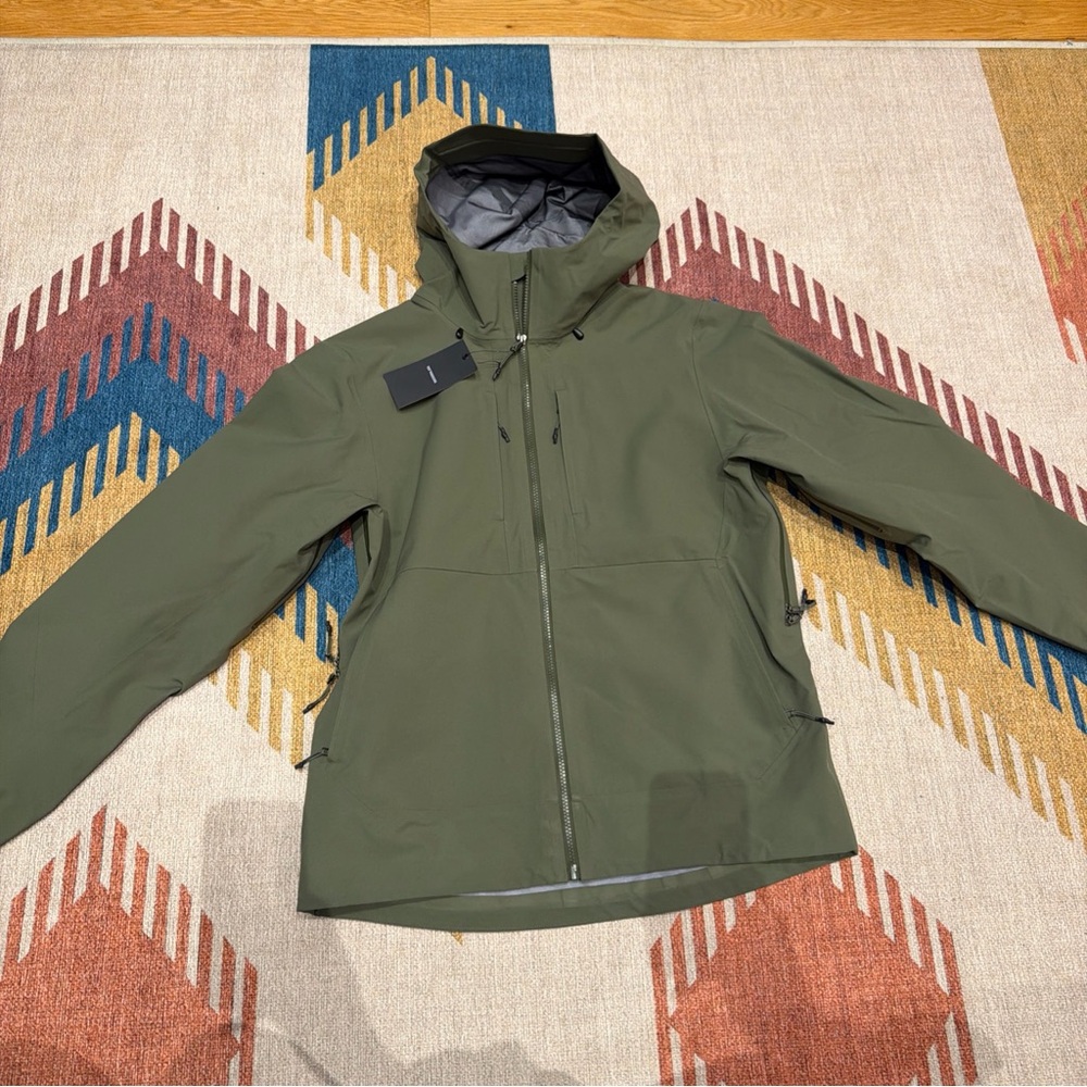 Ten thousand rain shell medium NWT - image 1